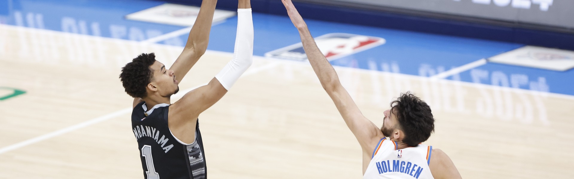 白巧克力：文班&amp;切特我宁愿选切特 法国人觉得自己的💩都不臭