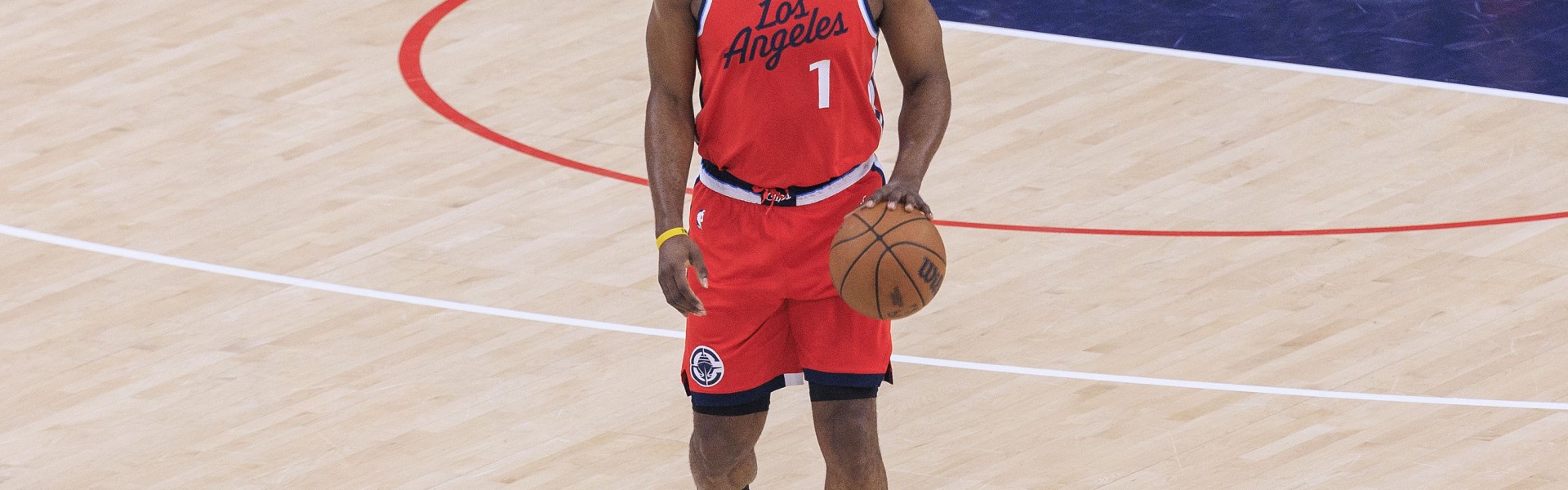 哈登：我的心态就是做赢球需要的事 无论是得40分或者送10次助攻